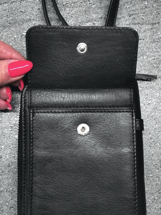 Portfel skórzany Lara Laurén z etui na telefon