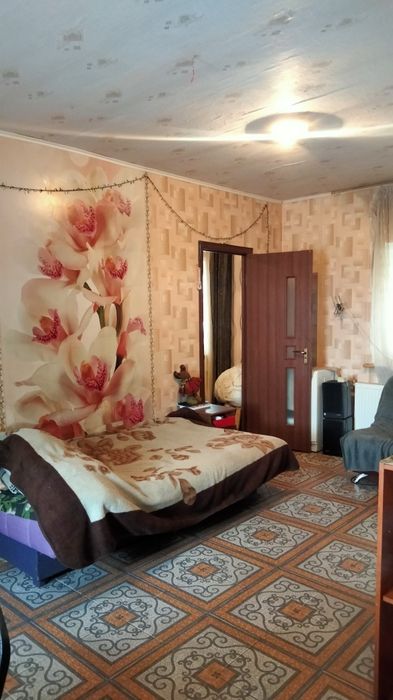 Продам два дома на одном участке