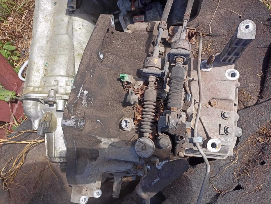 skrzynia biegów jtw5 honda fr-v  2.0 16v i-vtec 5-biegowa manual FRV manualna