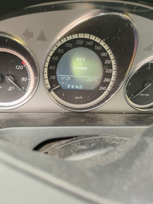 Mercerdez c220 cdi — photo 5