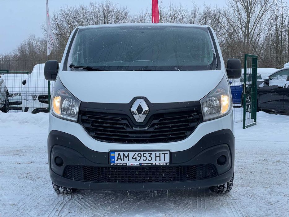 Renault Trafic 2019 9 місць