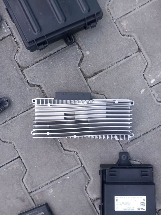 Wzmacniacz audi Q5 8R0 035 223G