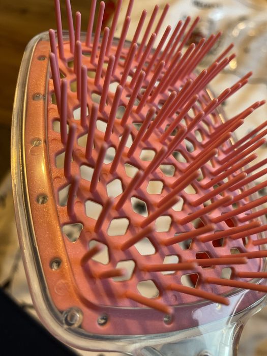 Nowa szczotka do wlosow