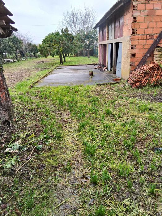 Moradia da reconstrução em Óis da Ribeira