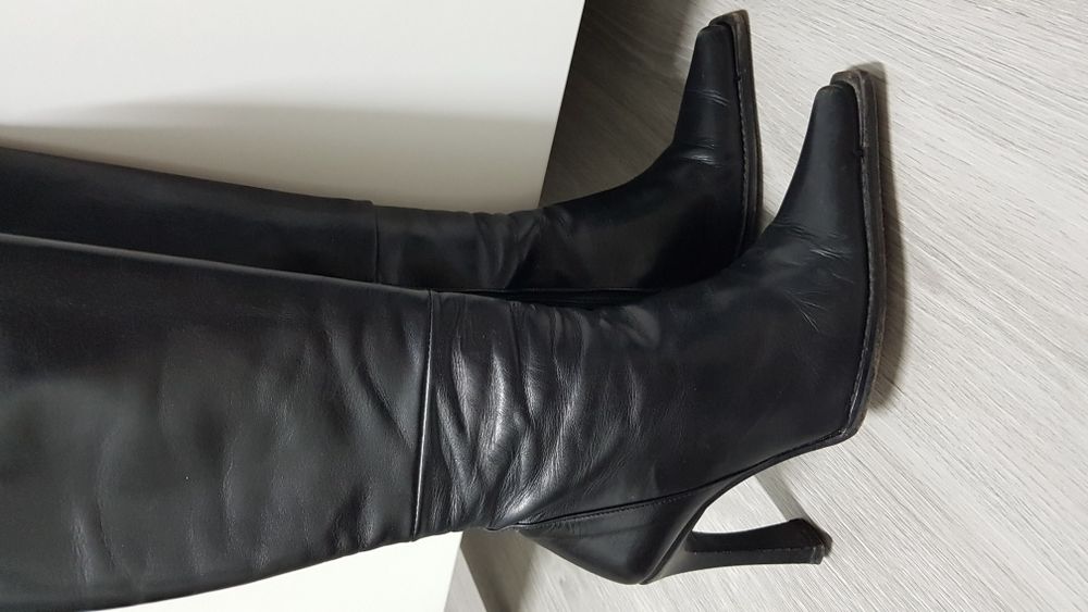 Botas em pele genuína 34