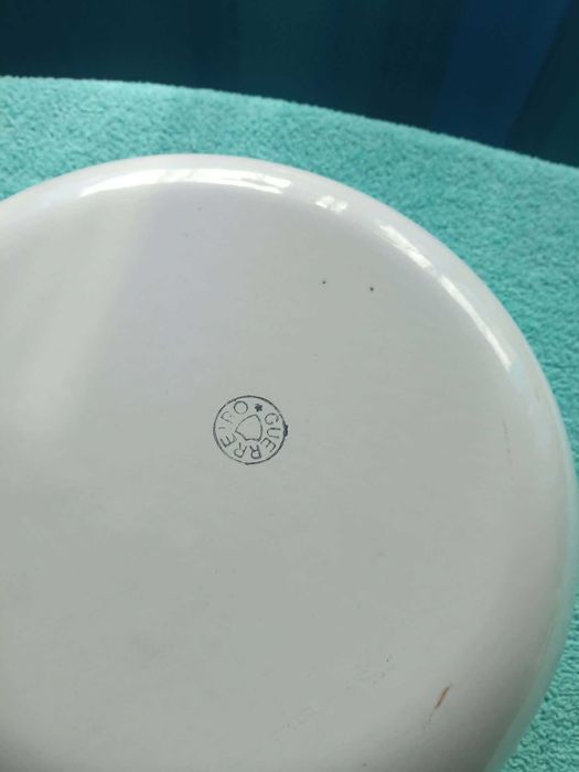 penico em esmalte antigo