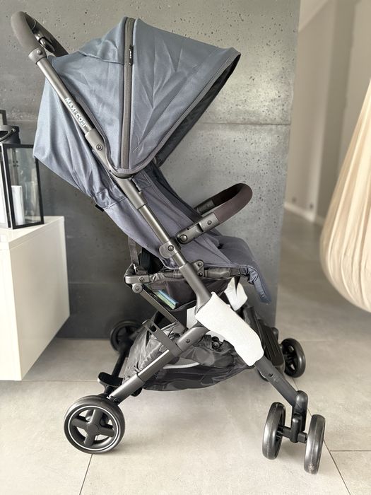 Wózek spacerowy spacerówka Maxi Cosi Lara 2 kompaktowy essential graphite do 22 kg