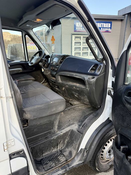 IVECO Daily 35 S14 Cabine Dupla, 7 lugares, AC, 2019, 110.000 Km