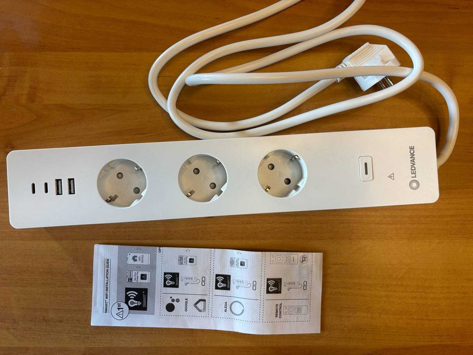 Inteligentna listwa zasilająca LEDVANCE WiFi Multi Power Socket + USB