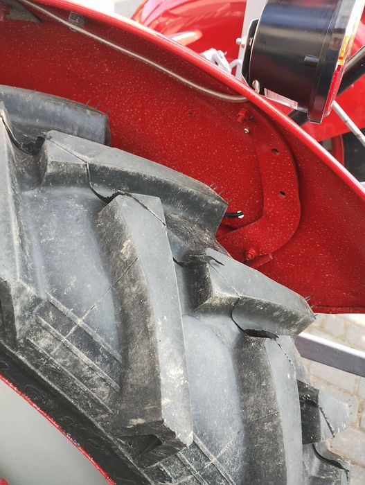 Traktor Massey Ferguson.Zamiana!