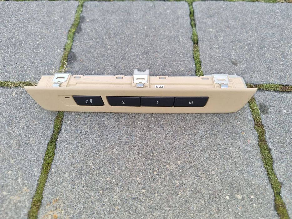 Pamięć fotela masaż F01 F02 F10 F11 9215765