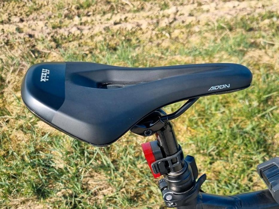 Bicicleta elétrica de montanha