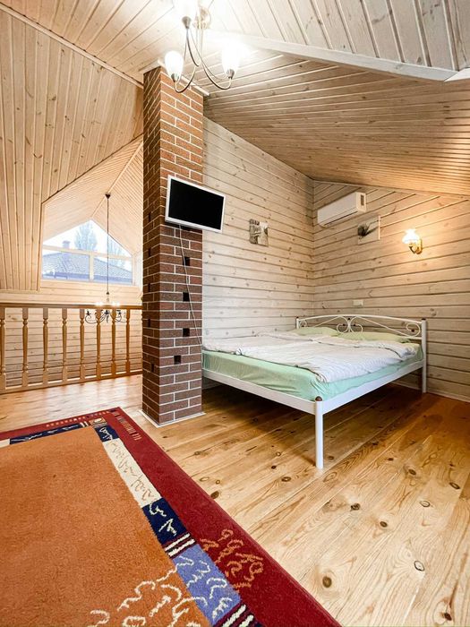 Оренда  приватного будинку у центрі Києва мангал  тераса парковка