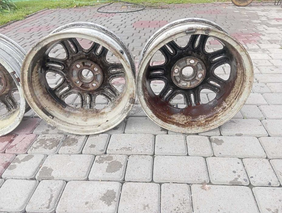 Титани 4х100 r15 et 45 5.5j диски литі алюміній ваз Ланос Opel