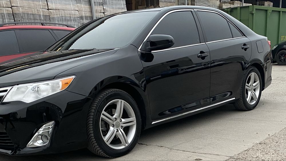 Продам Toyota camry 50