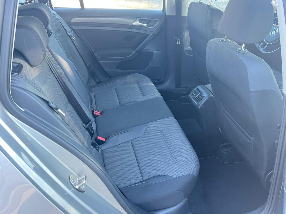 Volkswagen Golf Variant 1.6 tdi confortline