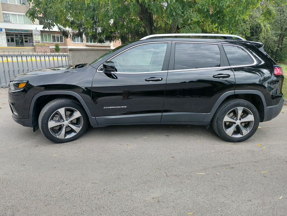 Jeep Cherokee  3.2 2018