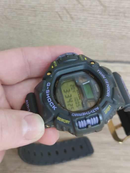 Casio DW-6700 Skyforce