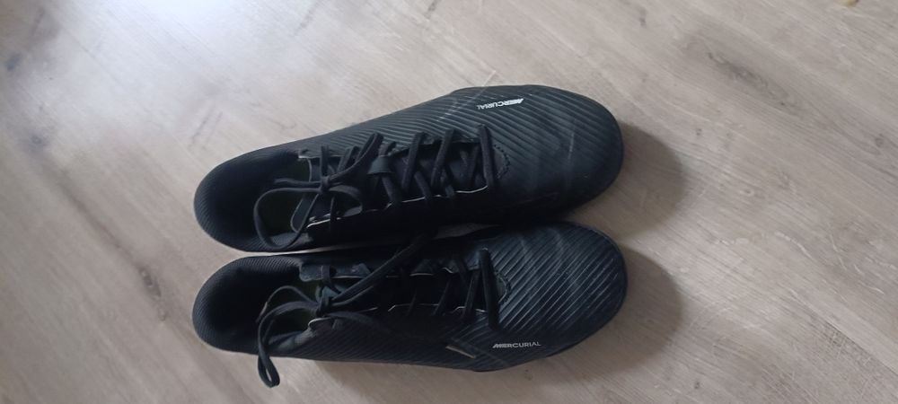 Продам бутси Nike Mercurial р. 41
