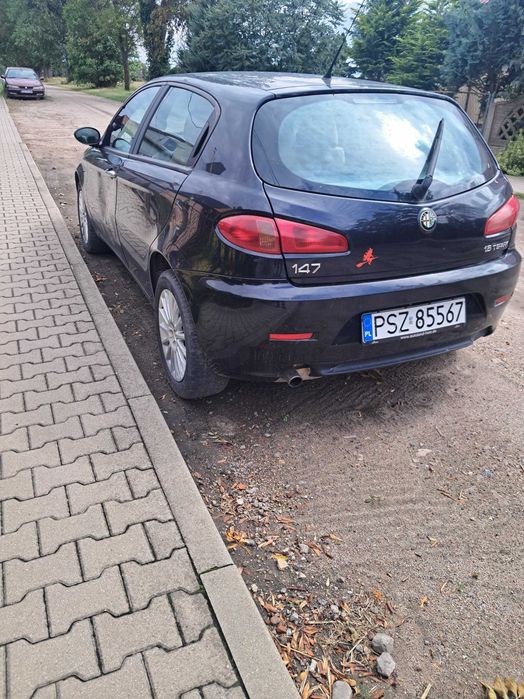 Alfa Romeo 147 1.6 benzyna 2009
