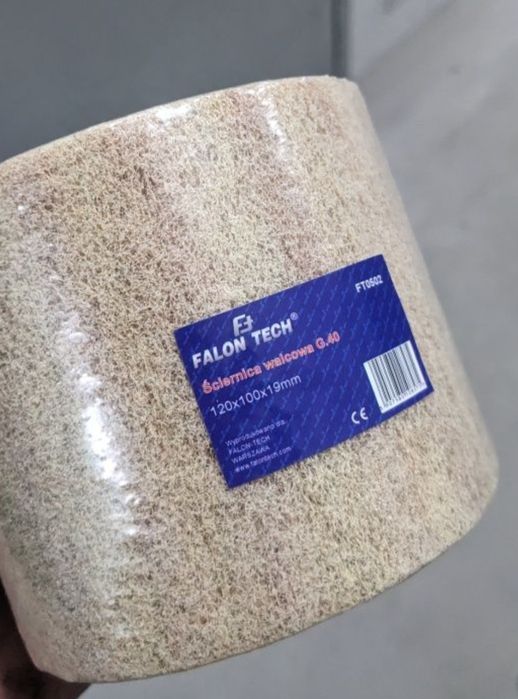 Ściernica walcowa z włókniny p40 do drewna metalu