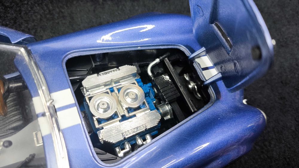Shelby Cobra コレクターズ電話機 ヴィンテージ インテリア BrickMagic.Asia | 10357 LEGO® Icons Shelby Cobra 427 S/C その他