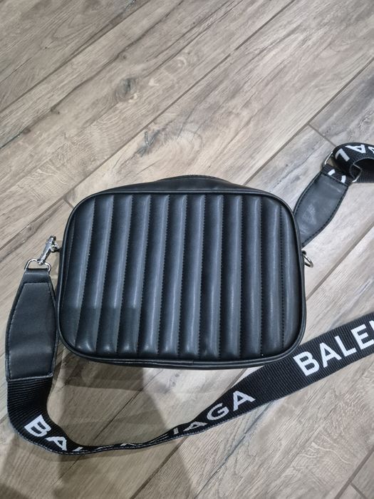 Sprzedam piękną torebkę Balenciaga