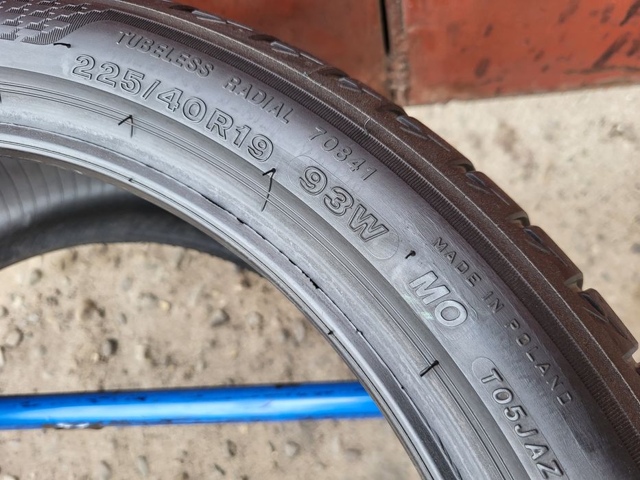 225/40/19 R19 Bridgestone Turanza T005 4шт ціна за 1шт шини