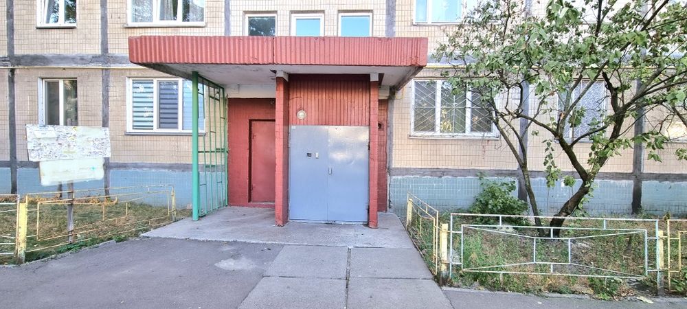 НЕДОРОГО 3к квартира на Оболоні Прирічна 17 НАБЕРЕЖНА Івасюка Мінська