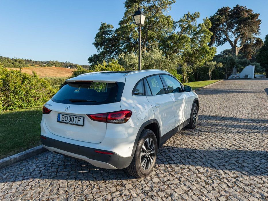 Mercedes GLA250e - 2022 - Híbrido Plug-in - IVA dedutível