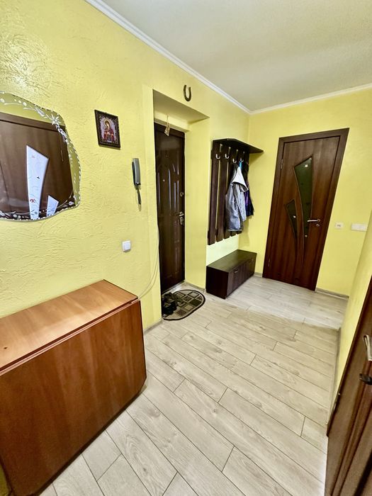 Оренда 2х кімнатної квартири в Залізничному р-ні пр в.Любінській
