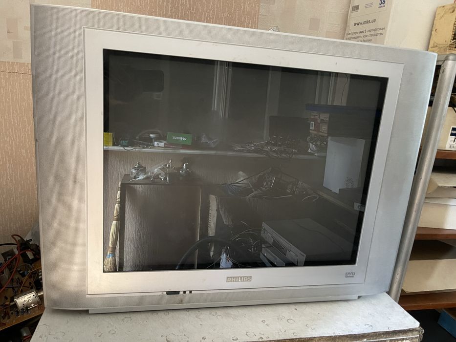 Продам телевизор