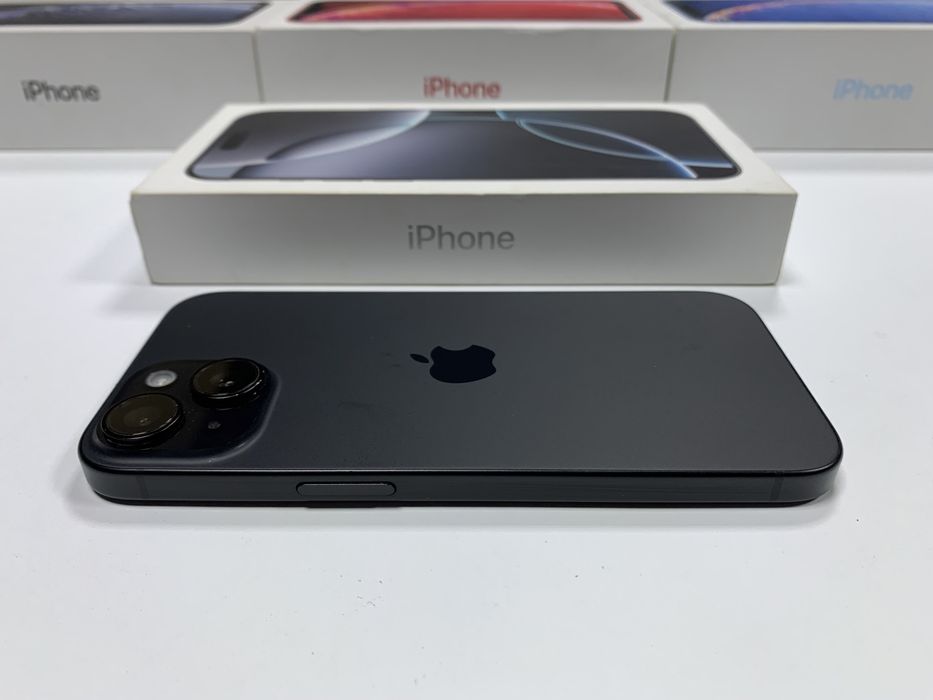 Айфон / iPhone 15 128GB (Black) iCloud