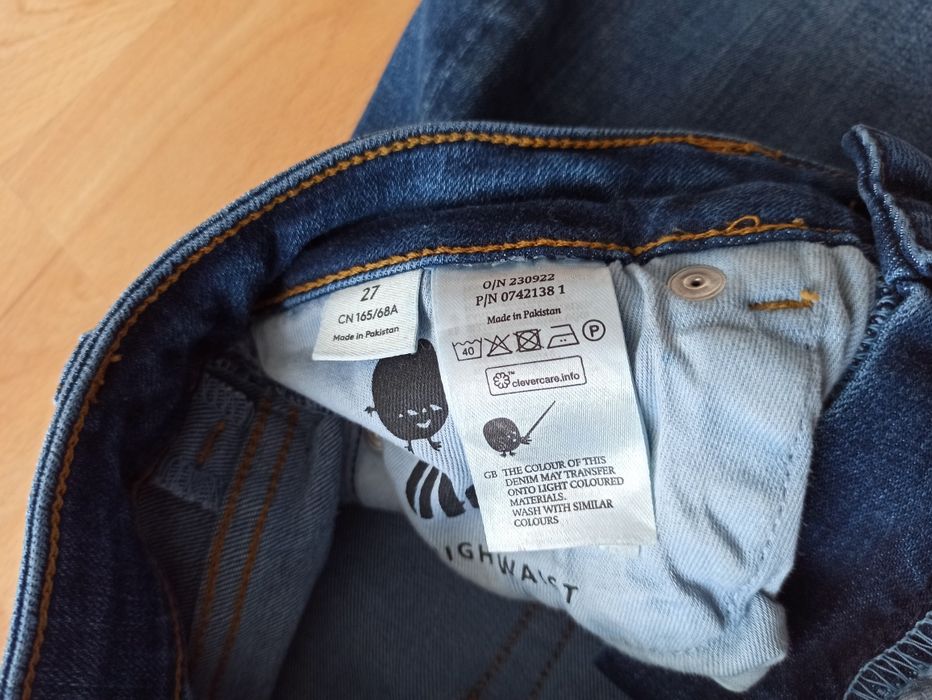 Jeansy damskie Monki rozm 27