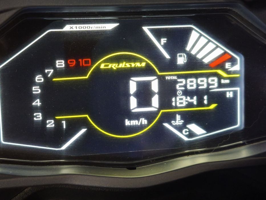 Sym Cruisym Alpha 300 como nova