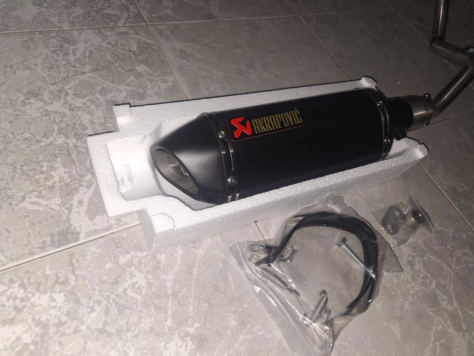 Escape Yamaha NMAX 2021 novo akrapovic