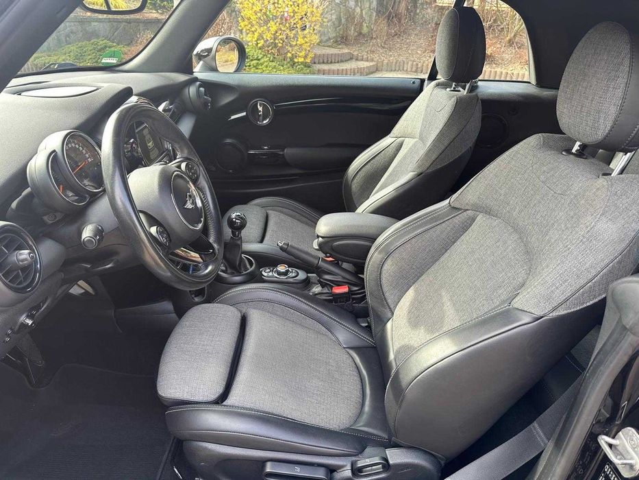 BMW Mini Moris Cabrio