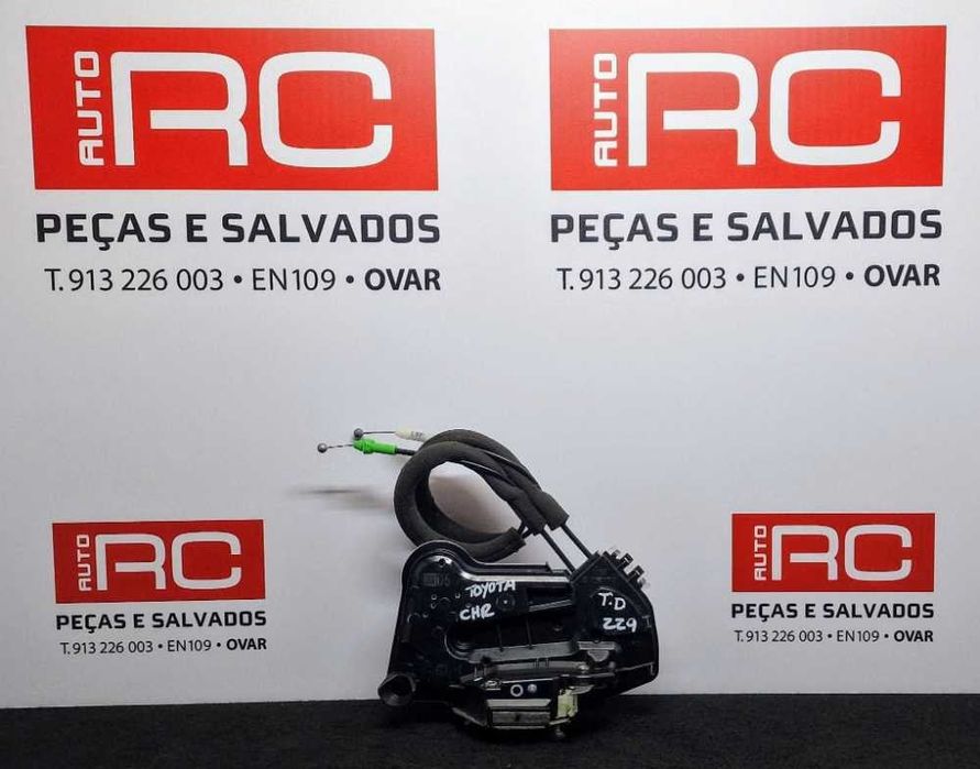 Fechadura / Fecho Porta Trás Direito - TOYOTA C-HR