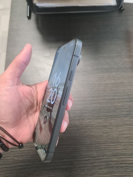 Google Pixel 9 (6.3" - 128 GB - Obsidian
