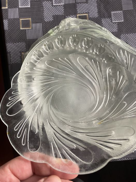 Тарілки підставні