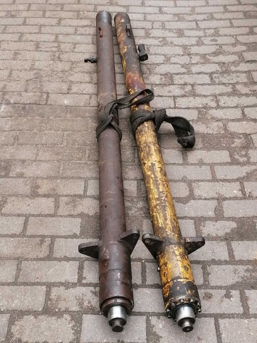 Siłownik masztu sztaplarki wózka widłowego RAK po regeneracji