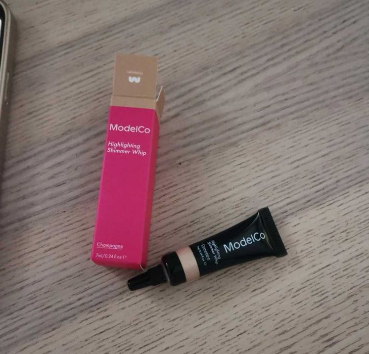 Rozświetlacz w płynie modelco nowy