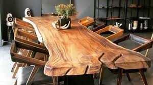 Mesas de madeira maciça