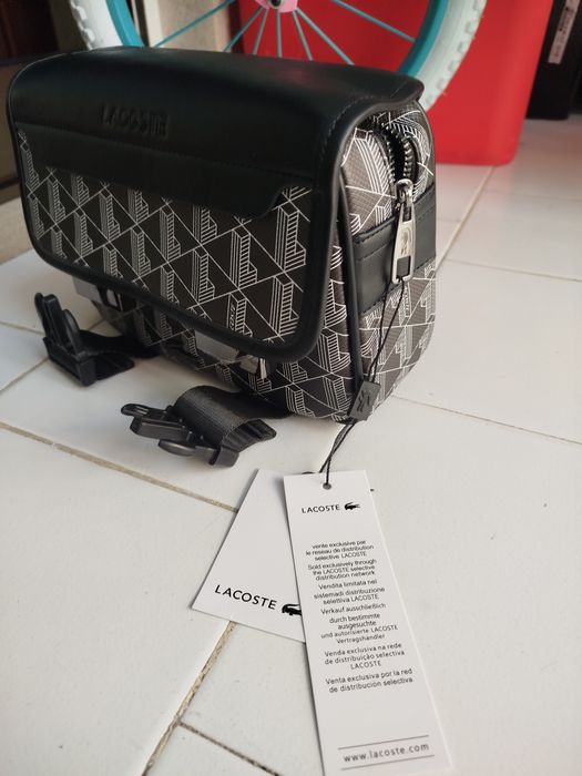 Bolsa Lacoste  homem