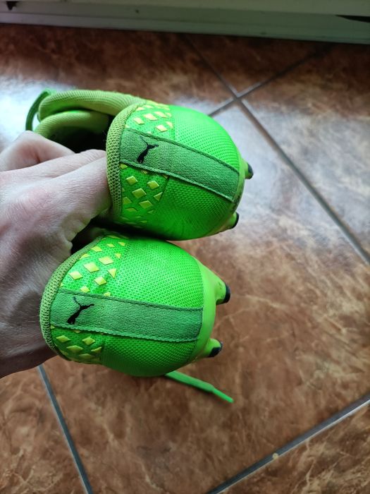 Buty piłkarskie korki Puma PWR rozmiar 42