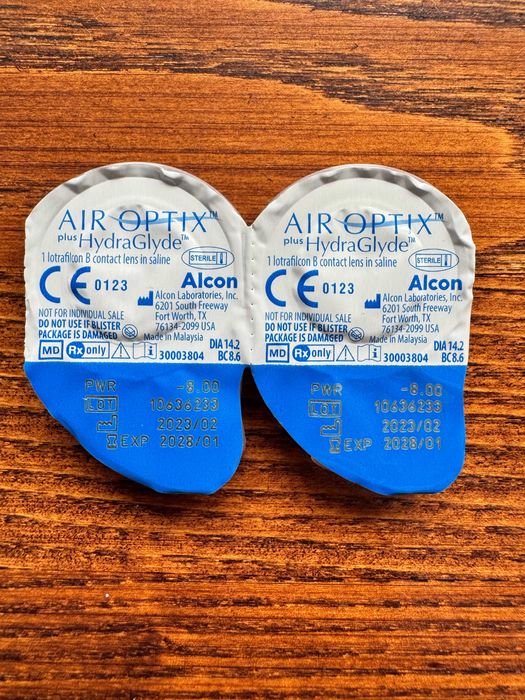 AIR OPTIX Plus HydraGlyde, soczewki miesięczne, -8.00, 1 szt.