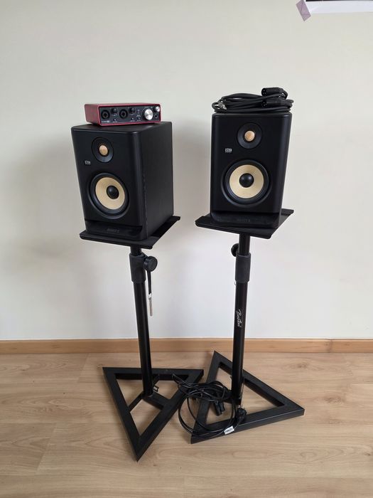 Monitores de estudio mais interface