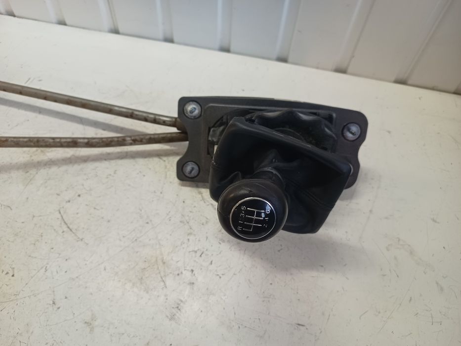 Lewarek wybierak mechanizm cięgna zmiany biegów Audi A4 B8 1.8 tfsi