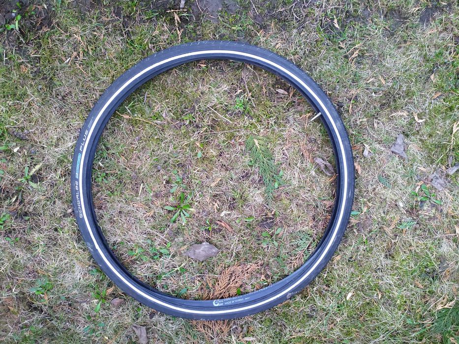 Schwalbe MARATHON PLUS Performance opona 26x 1,35 SmartGuard Polecam