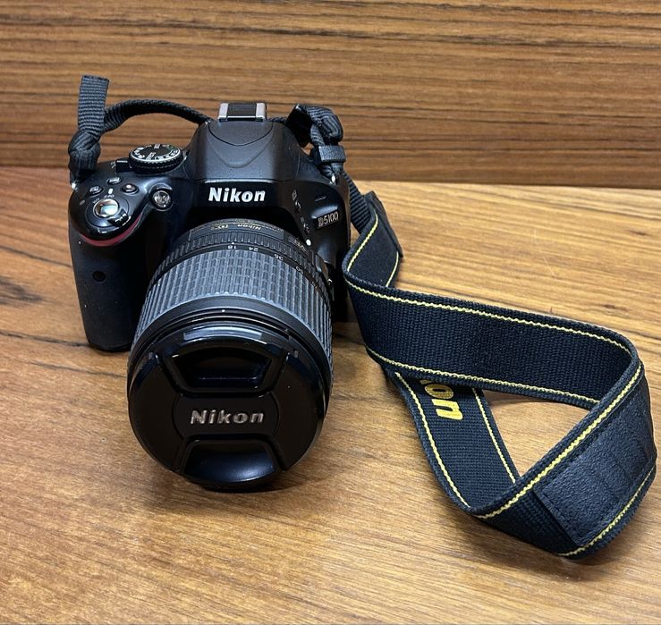 Nikon D5100 + 18–105mm VR | zestaw + statyw